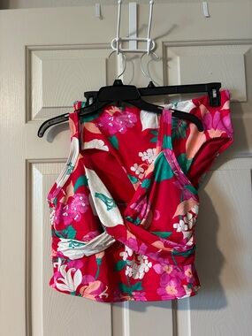 Lands' End Daylily Red Floral Twist-Front Tankini Top with High Waisted Bottoms